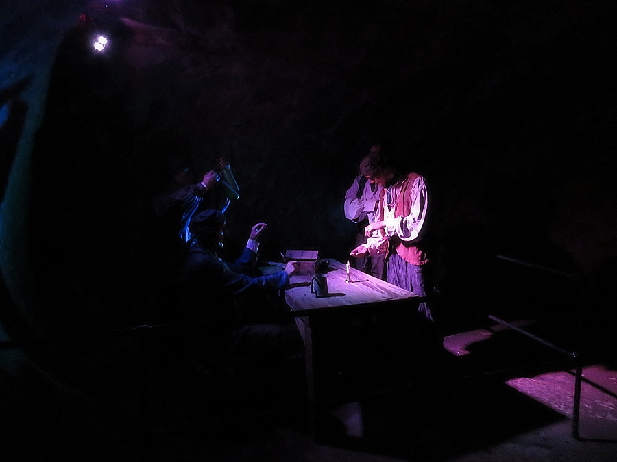 img00120.jpg