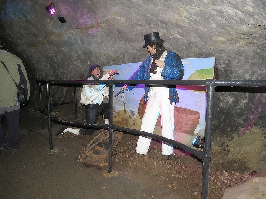 img00124.jpg
