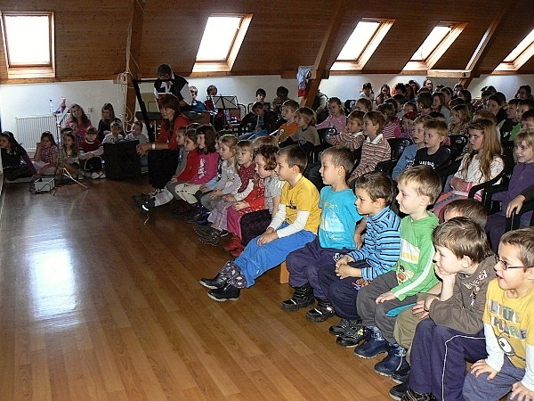 Strašidelná noc v podhradí, leden 2013