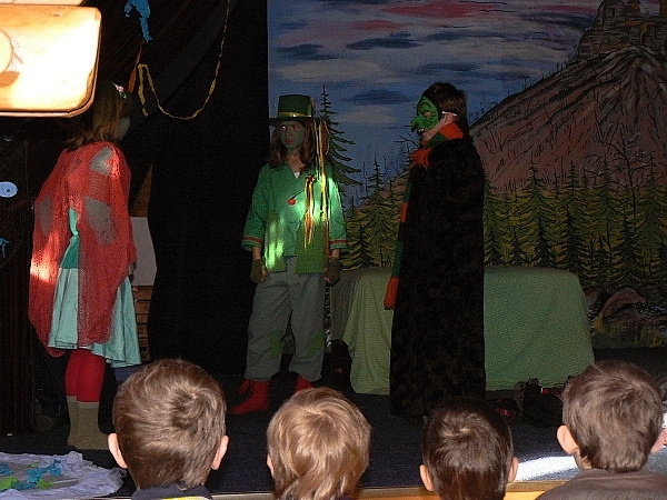 Strašidelná noc v podhradí, leden 2013
