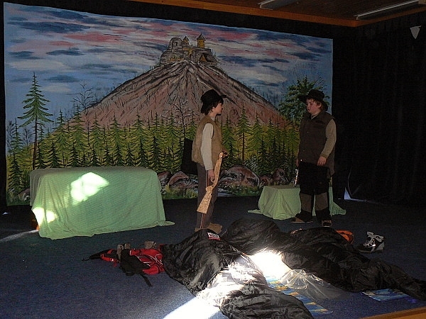Strašidelná noc v podhradí, leden 2013