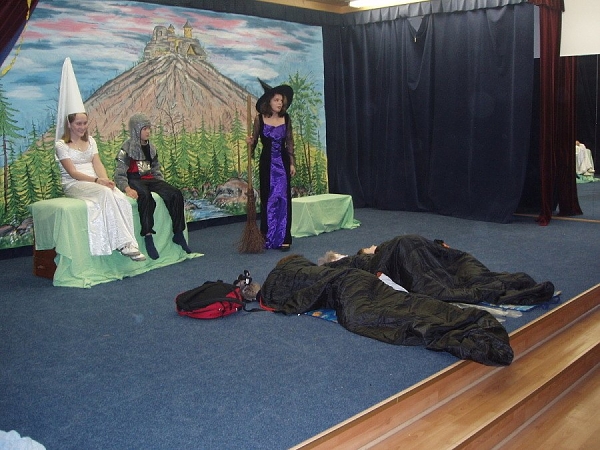 Strašidelná noc v podhradí, leden 2013