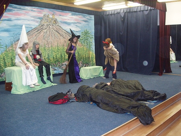 Strašidelná noc v podhradí, leden 2013