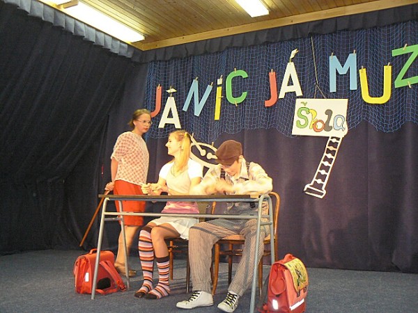 Poslední zvonění IX. tř., červen 2010