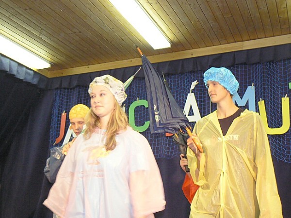 Poslední zvonění IX. tř., červen 2010