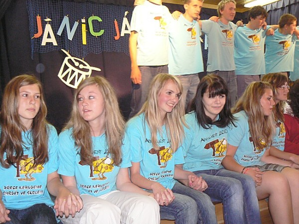 Poslední zvonění IX. tř., červen 2010