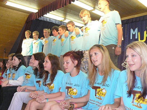 Poslední zvonění IX. tř., červen 2010