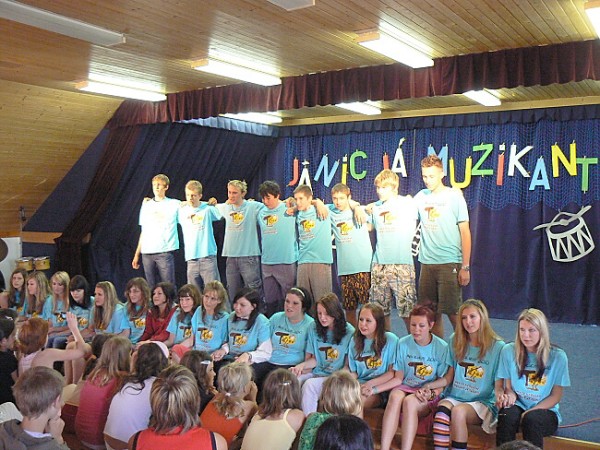 Poslední zvonění IX. tř., červen 2010
