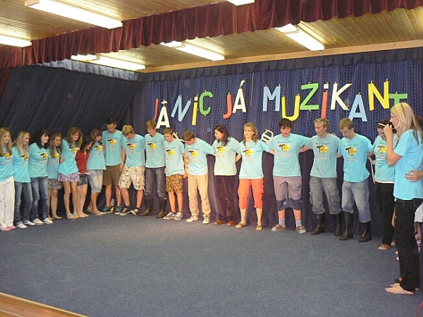 Poslední zvonění IX. tř., červen 2010