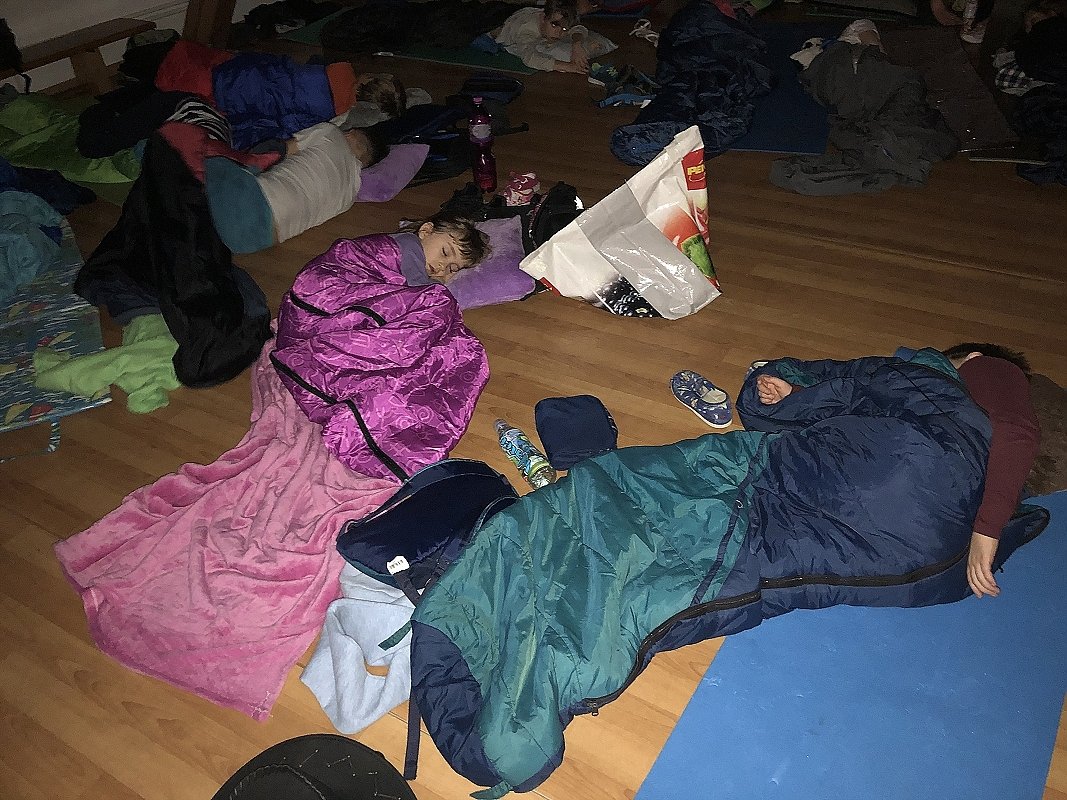 Noc ve školní družině, 6.-7.12.2019