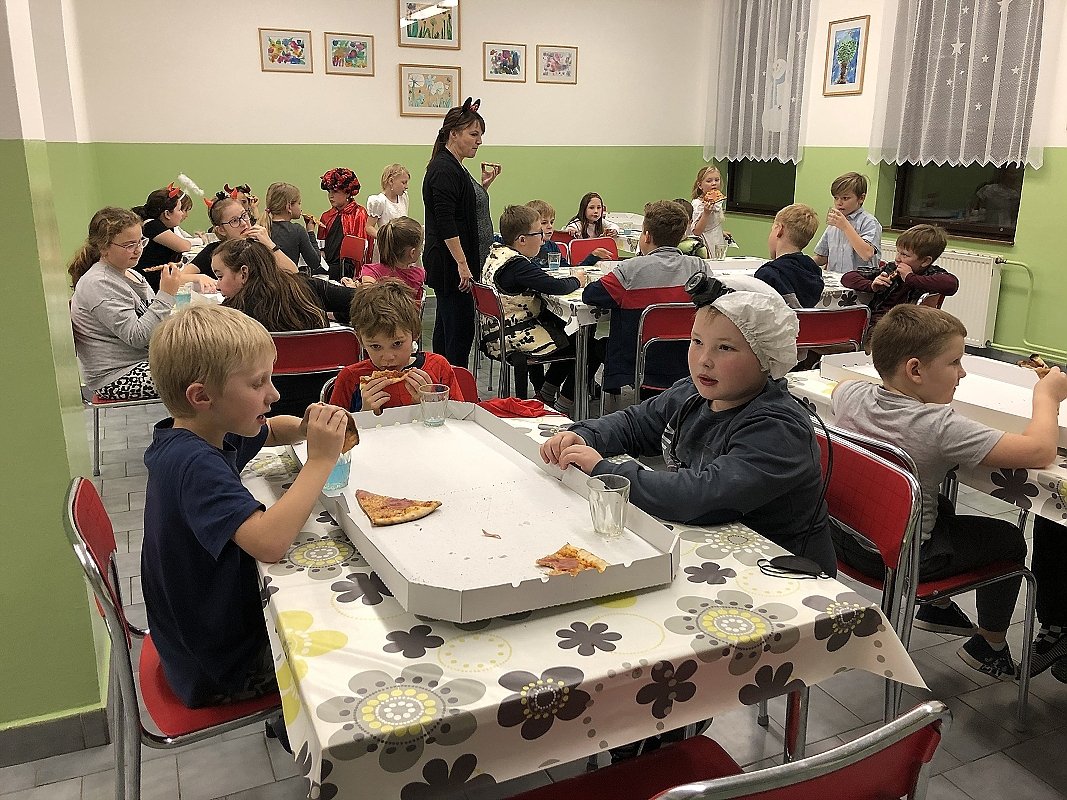 Noc ve školní družině, 6.-7.12.2019